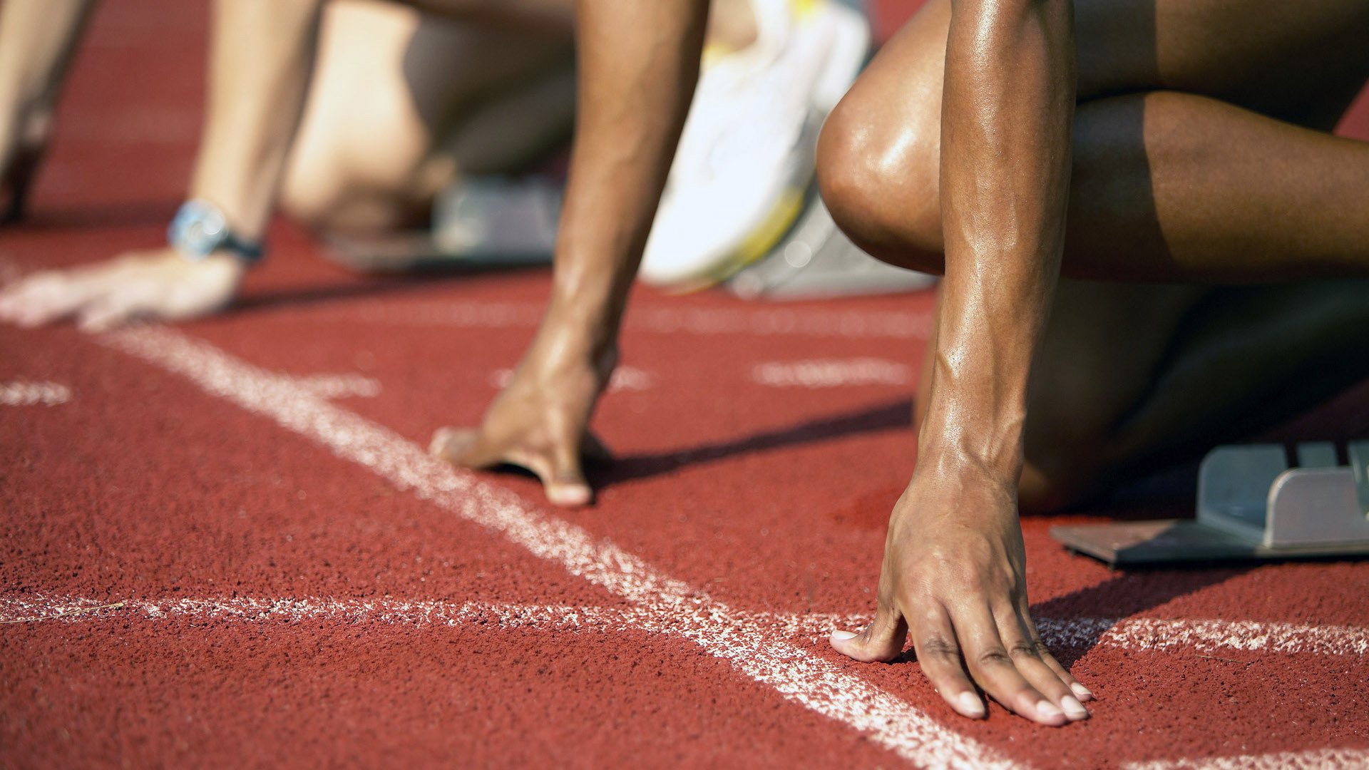 简:迅速的边路突破给全黑队带来更多得分机会